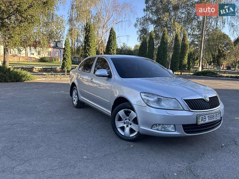 Skoda Octavia 2012 Skoda Octavia 2012