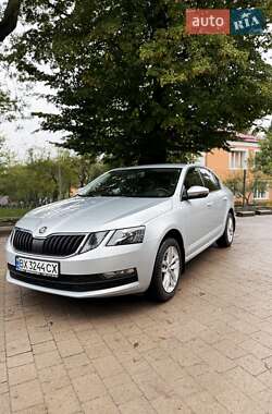 Ліфтбек Skoda Octavia 2020 в Городку