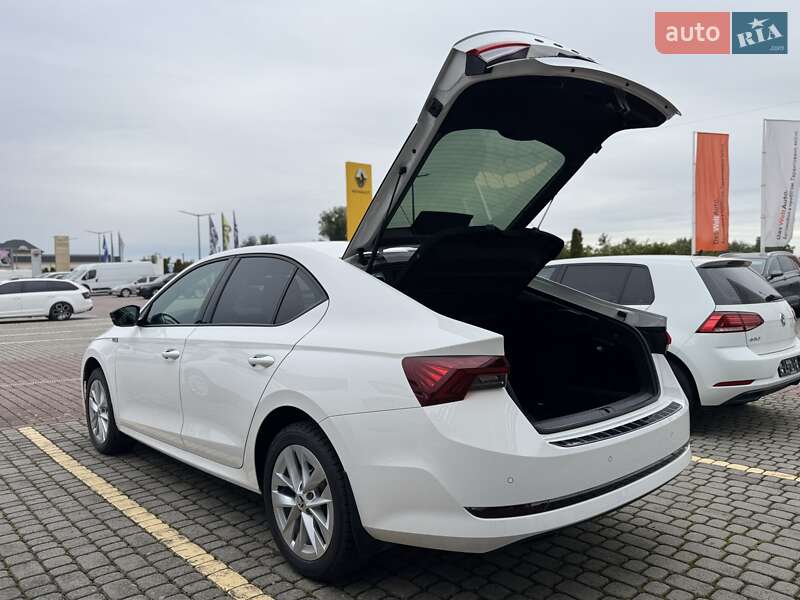 Лифтбек Skoda Octavia 2023 в Мукачево