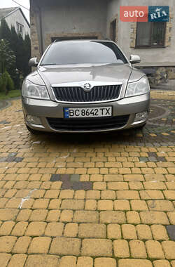 Универсал Skoda Octavia 2011 в 
