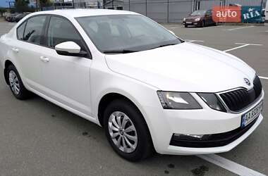 Лифтбек Skoda Octavia 2019 в 