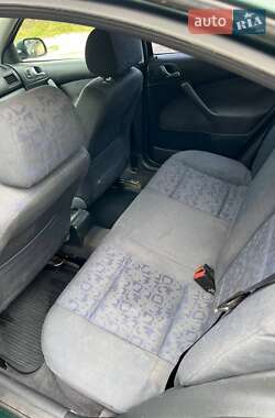 Лифтбек Skoda Octavia 2000 в 