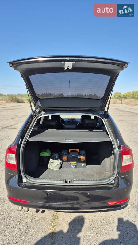 Універсал Skoda Octavia 2009 в Нових Санжарах