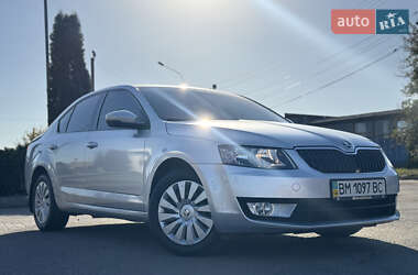 Лифтбек Skoda Octavia 2015 в Сумах