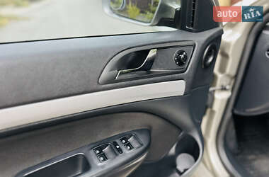 Лифтбек Skoda Octavia 2011 в 