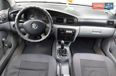 Лифтбек Skoda Octavia 2004 в 