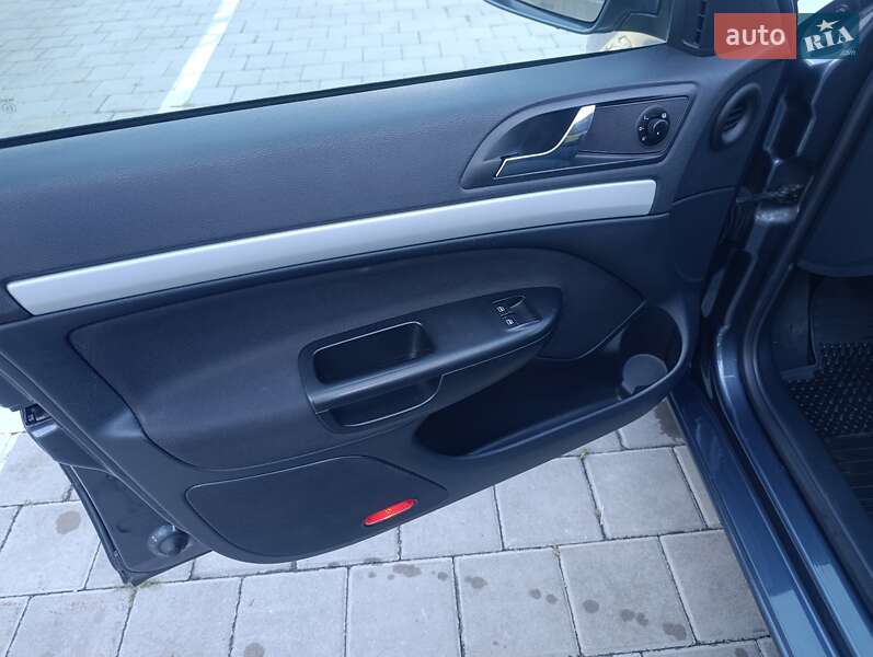 Универсал Skoda Octavia 2010 в Черкассах фото 14 Универсал Skoda Octavia 2010 в Черкассах