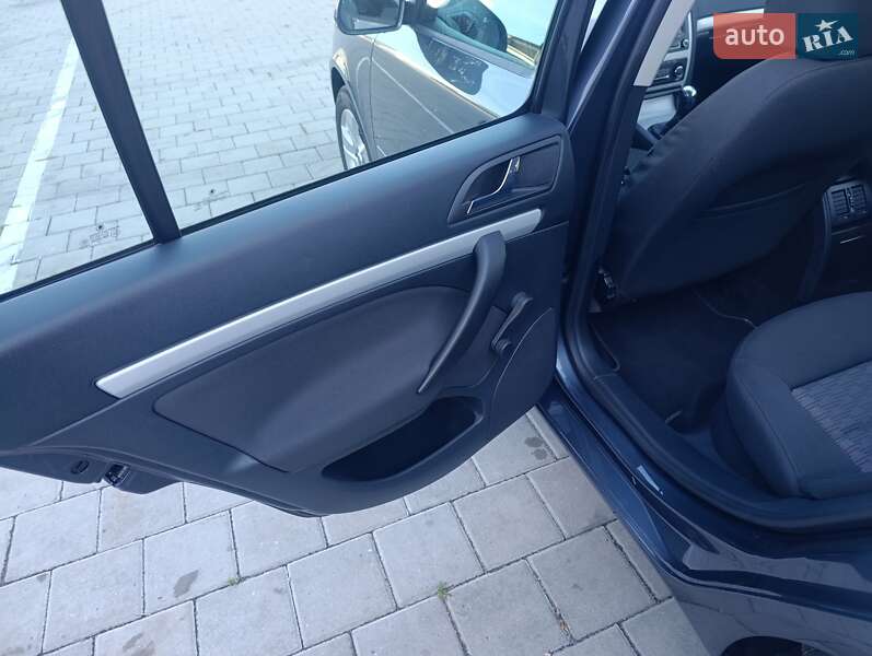Универсал Skoda Octavia 2010 в Черкассах фото 23 Универсал Skoda Octavia 2010 в Черкассах