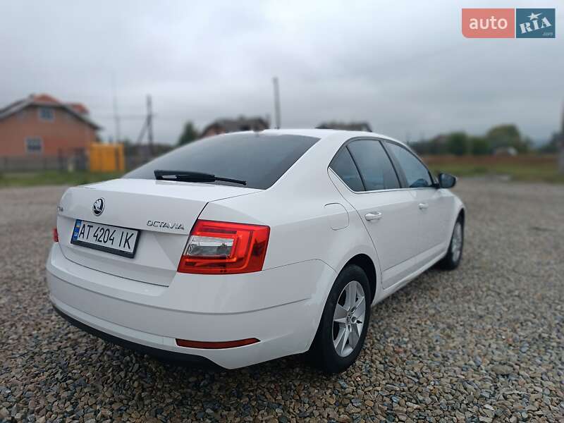 Лифтбек Skoda Octavia 2017 в Калуше