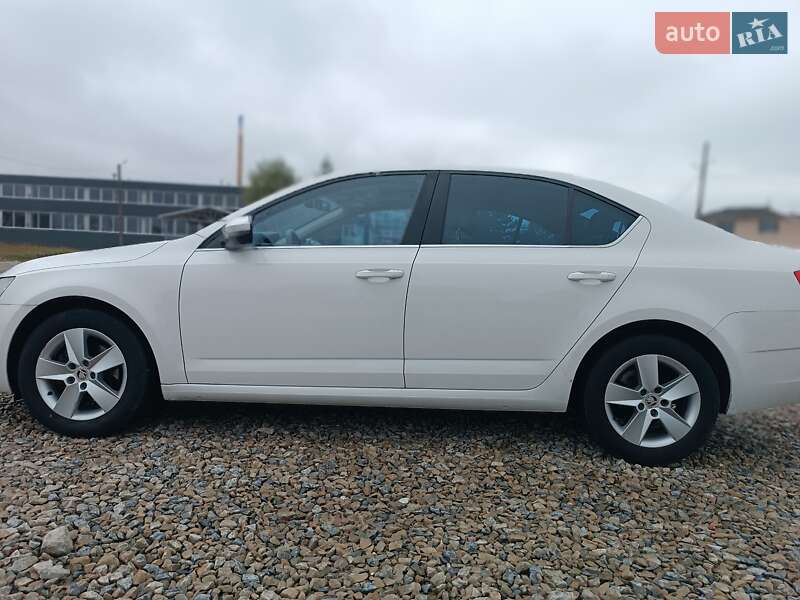 Лифтбек Skoda Octavia 2017 в Калуше