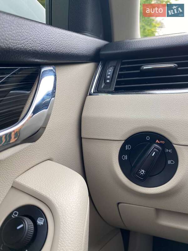 Лифтбек Skoda Octavia 2017 в Калуше