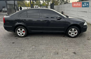 Лифтбек Skoda Octavia 2008 в Хмельнике