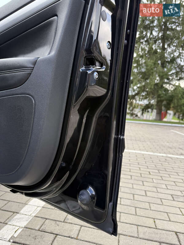 Универсал Skoda Octavia 2009 в Луцке