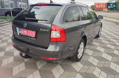 Универсал Skoda Octavia 2012 в 