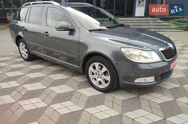 Универсал Skoda Octavia 2012 в 