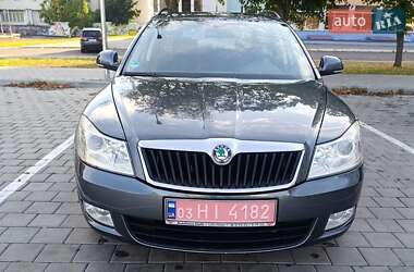 Универсал Skoda Octavia 2010 в Черкассах