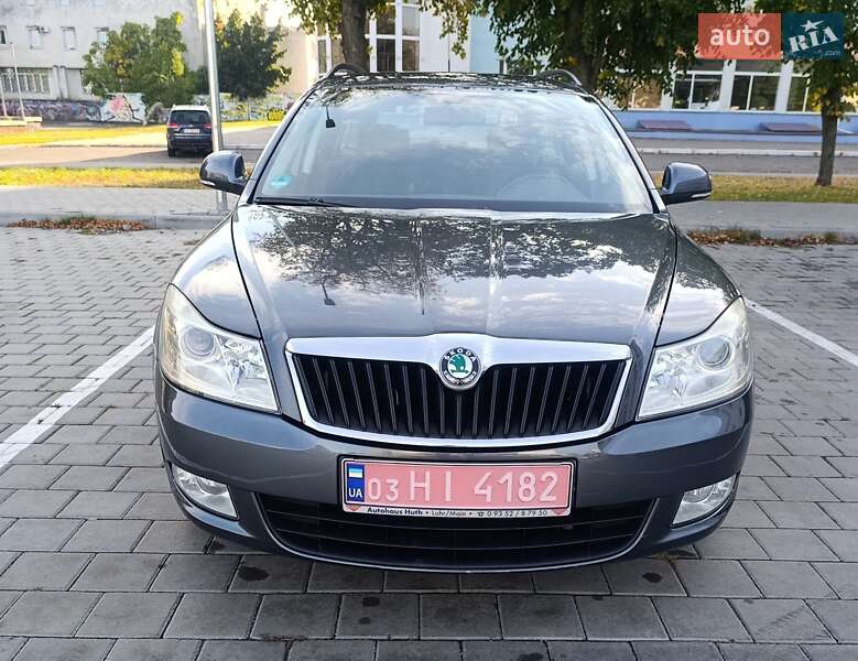 Skoda Octavia 2010 Skoda Octavia 2010