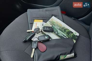Лифтбек Skoda Octavia 2012 в 