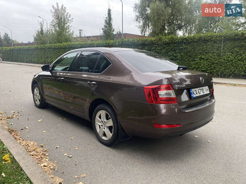 Лифтбек Skoda Octavia 2016 в Киеве