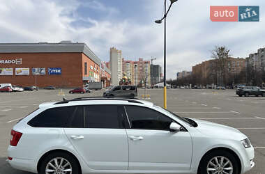 Универсал Skoda Octavia 2015 в 