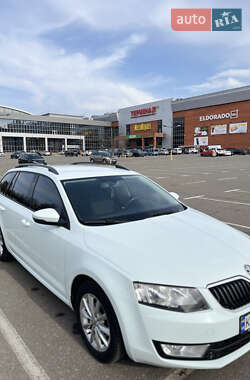 Универсал Skoda Octavia 2015 в 