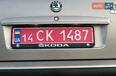 Лифтбек Skoda Octavia 2006 в 