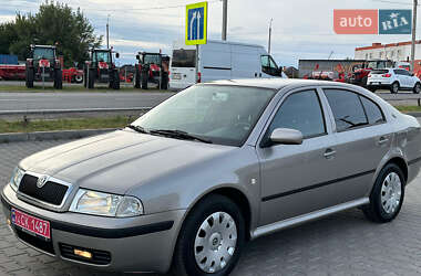 Лифтбек Skoda Octavia 2006 в 