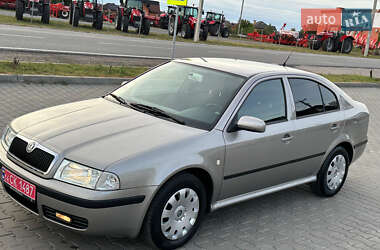 Лифтбек Skoda Octavia 2006 в 