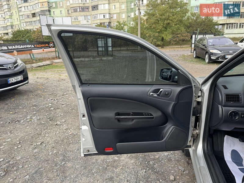 Ліфтбек Skoda Octavia 2003 в Козельщині