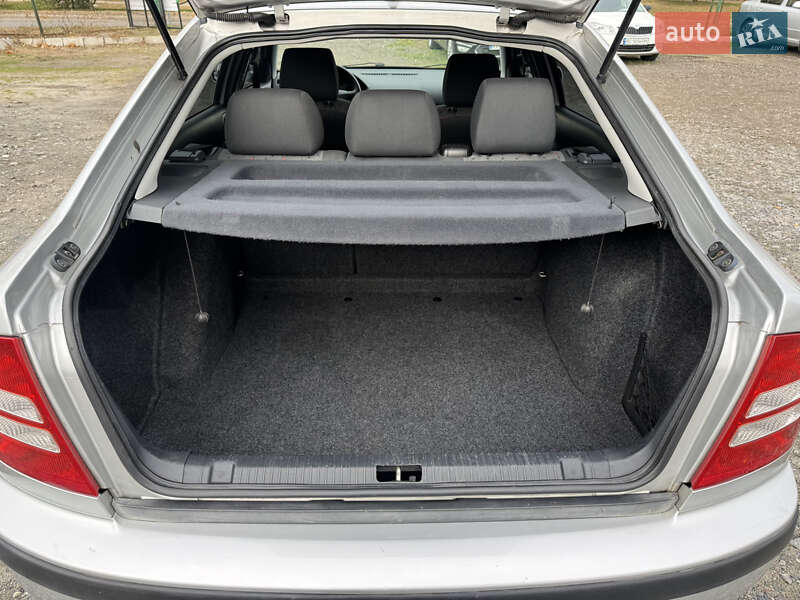 Ліфтбек Skoda Octavia 2003 в Козельщині