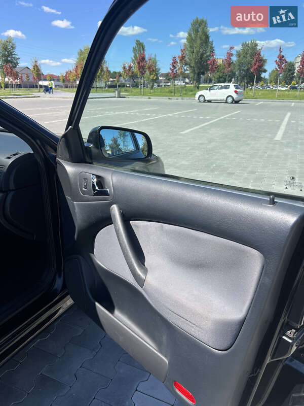 Ліфтбек Skoda Octavia 2005 в Києві