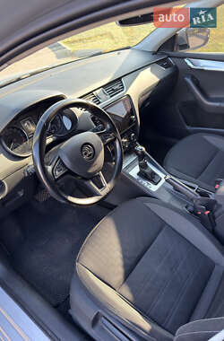 Универсал Skoda Octavia 2017 в Путивле фото 18 Универсал Skoda Octavia 2017 в Путивле