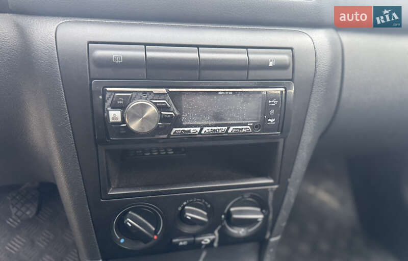 Лифтбек Skoda Octavia 2008 в Ровно