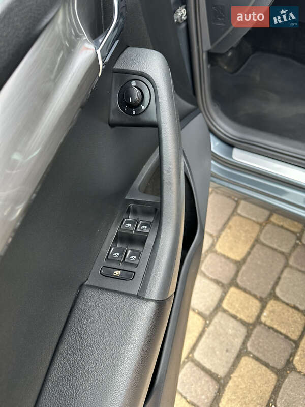 Универсал Skoda Octavia 2019 в Сваляве