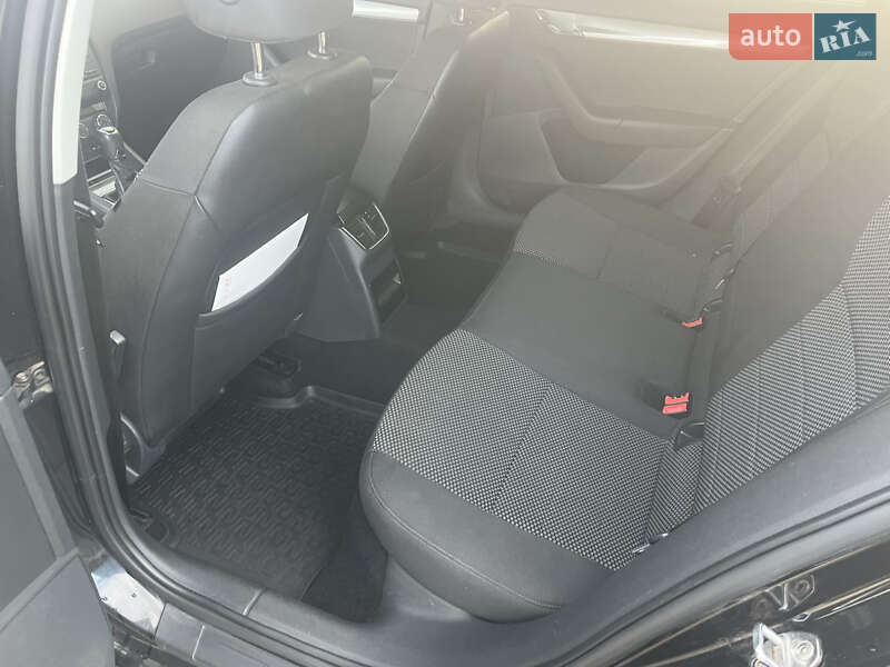 Універсал Skoda Octavia 2014 в Сарнах