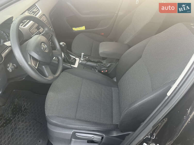 Універсал Skoda Octavia 2014 в Сарнах