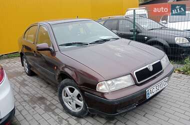 Лифтбек Skoda Octavia 1998 в 