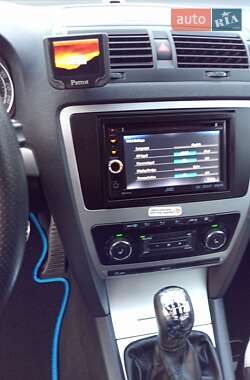 Универсал Skoda Octavia 2012 в 