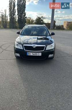 Универсал Skoda Octavia 2010 в Дрогобыче