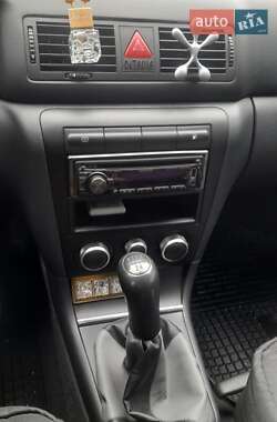 Универсал Skoda Octavia 2002 в 