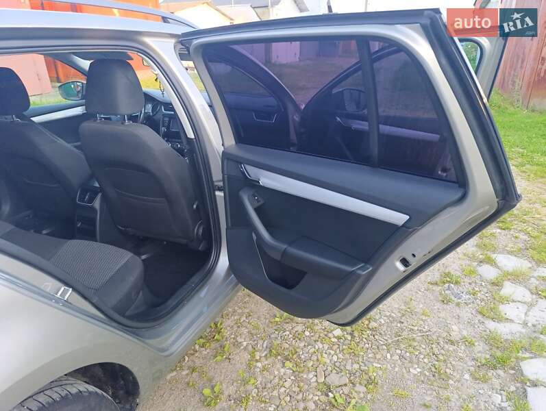 Универсал Skoda Octavia 2014 в Дрогобыче фото 7 Универсал Skoda Octavia 2014 в Дрогобыче