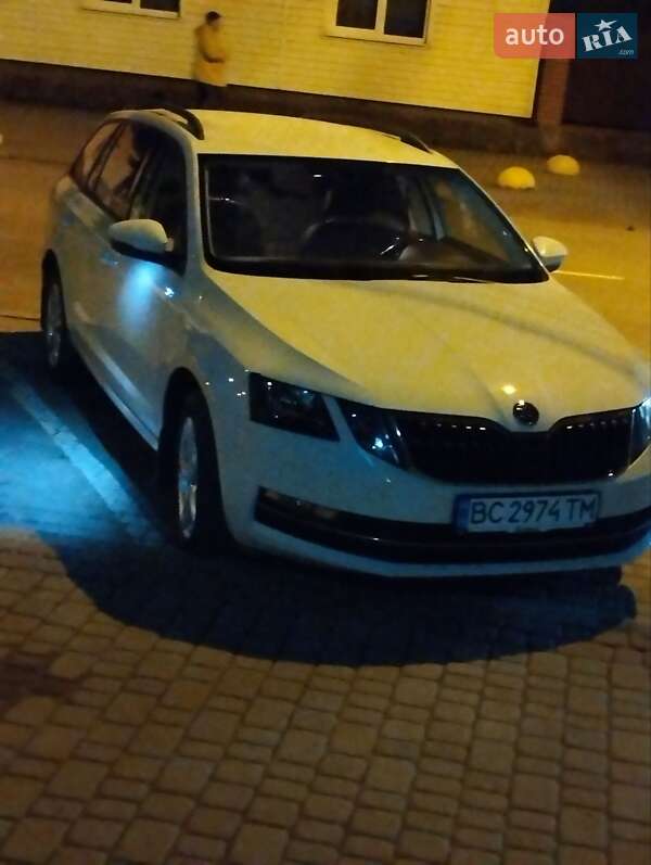 Універсал Skoda Octavia 2017 в Бориславі
