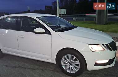 Ліфтбек Skoda Octavia 2017 в Києві