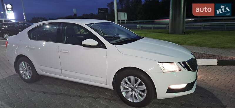 Ліфтбек Skoda Octavia 2017 в Києві