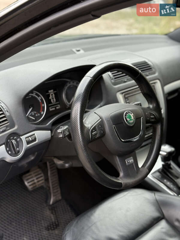 Універсал Skoda Octavia 2010 в Кривому Розі