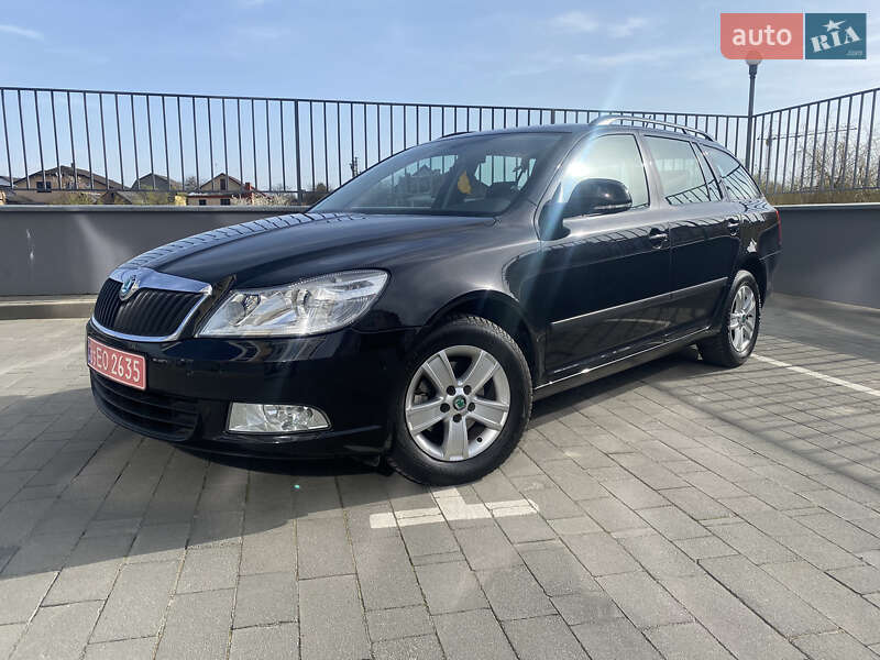 Универсал Skoda Octavia 2011 в Луцке фото 2 Универсал Skoda Octavia 2011 в Луцке