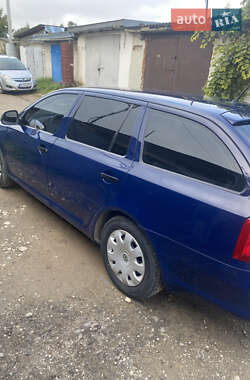 Універсал Skoda Octavia 2011 в  фото 4 Універсал Skoda Octavia 2011 в