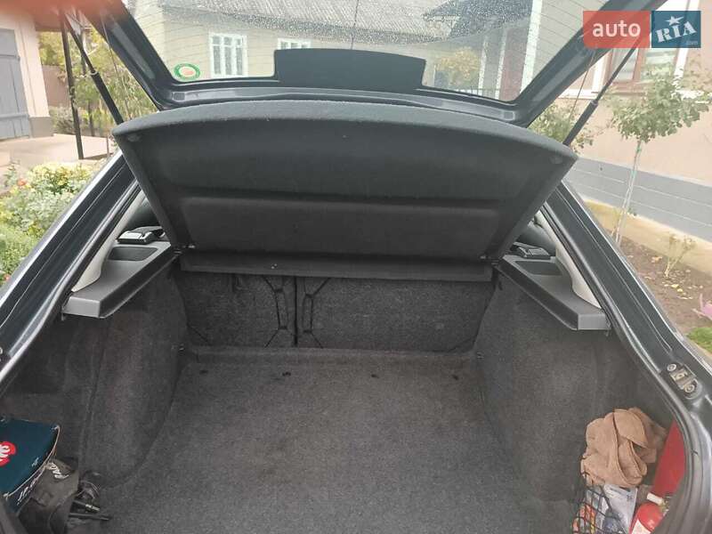 Лифтбек Skoda Octavia 2009 в Кельменцах