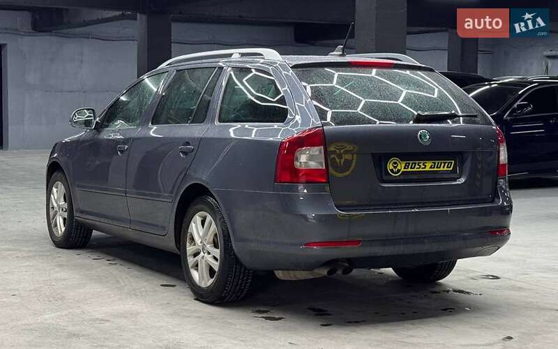 Универсал Skoda Octavia 2011 в Черновцах