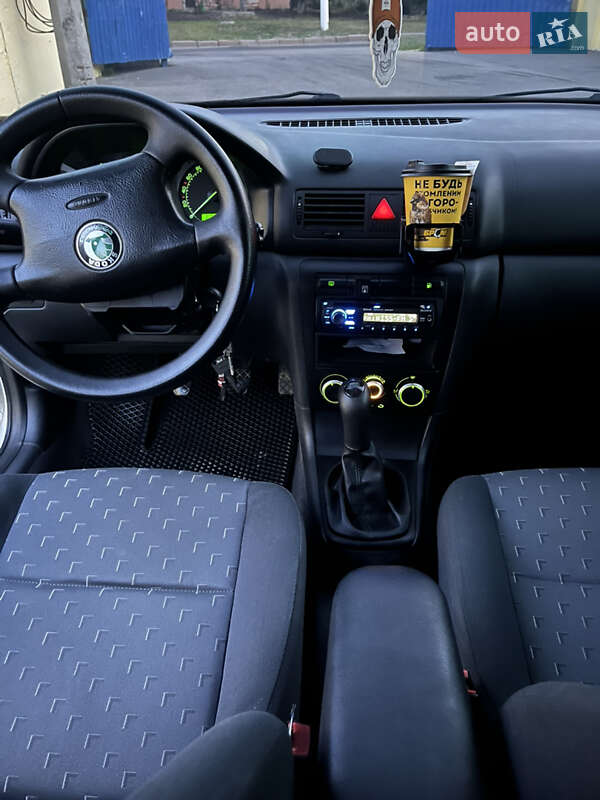 Ліфтбек Skoda Octavia 2005 в Харкові